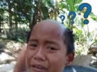 泰国父亲为儿子剪防疫发型 泰国人防疫费腰图片大赏