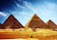 爬金字塔为什么会死 图坦卡蒙的诅咒真的存在吗（尚无科学依据）